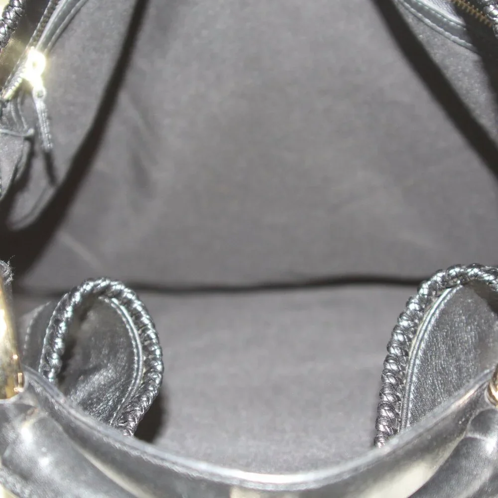 Gucci Pelham Large Leather Hobo Bag Black/Gold Hardware - Picture 11 of 13